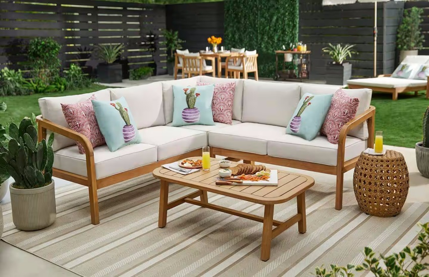 What To Consider When Choosing Outdoor Furniture For Your Space